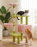 Deux chats sur l'arbre à chat fleur 120 cm : chaton sur la rampe à griffer, adulte sur la plateforme